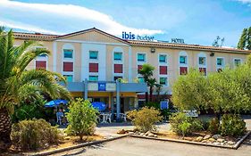ibis budget Fréjus Capitou A8